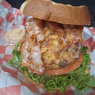 4 oz. BLT Crabcake Sandwich (Jumbo Lump)