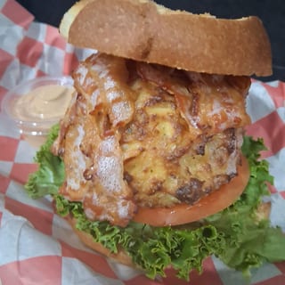 4 oz. BLT Crabcake Sandwich (Jumbo Lump)